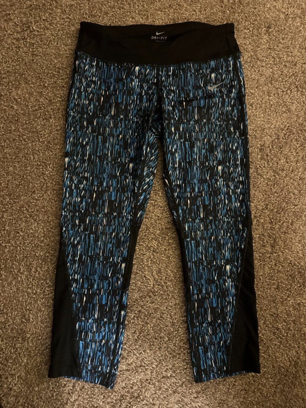 Nike Dri-Fit Blue & Black Patterned Women's Capri Leggings